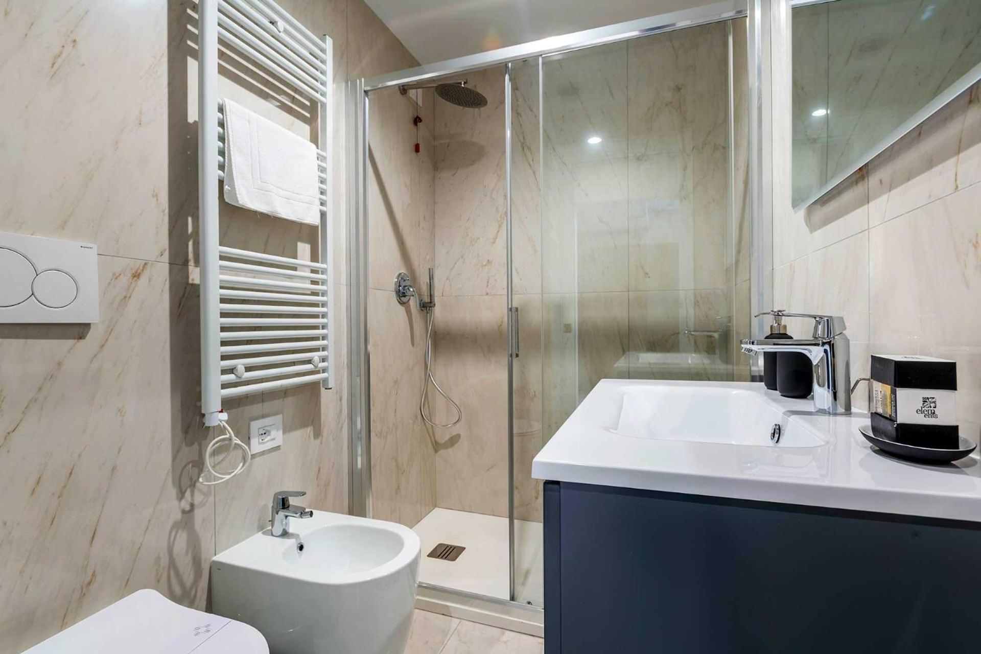 Velasca Tower Apartments Milánó Kültér fotó