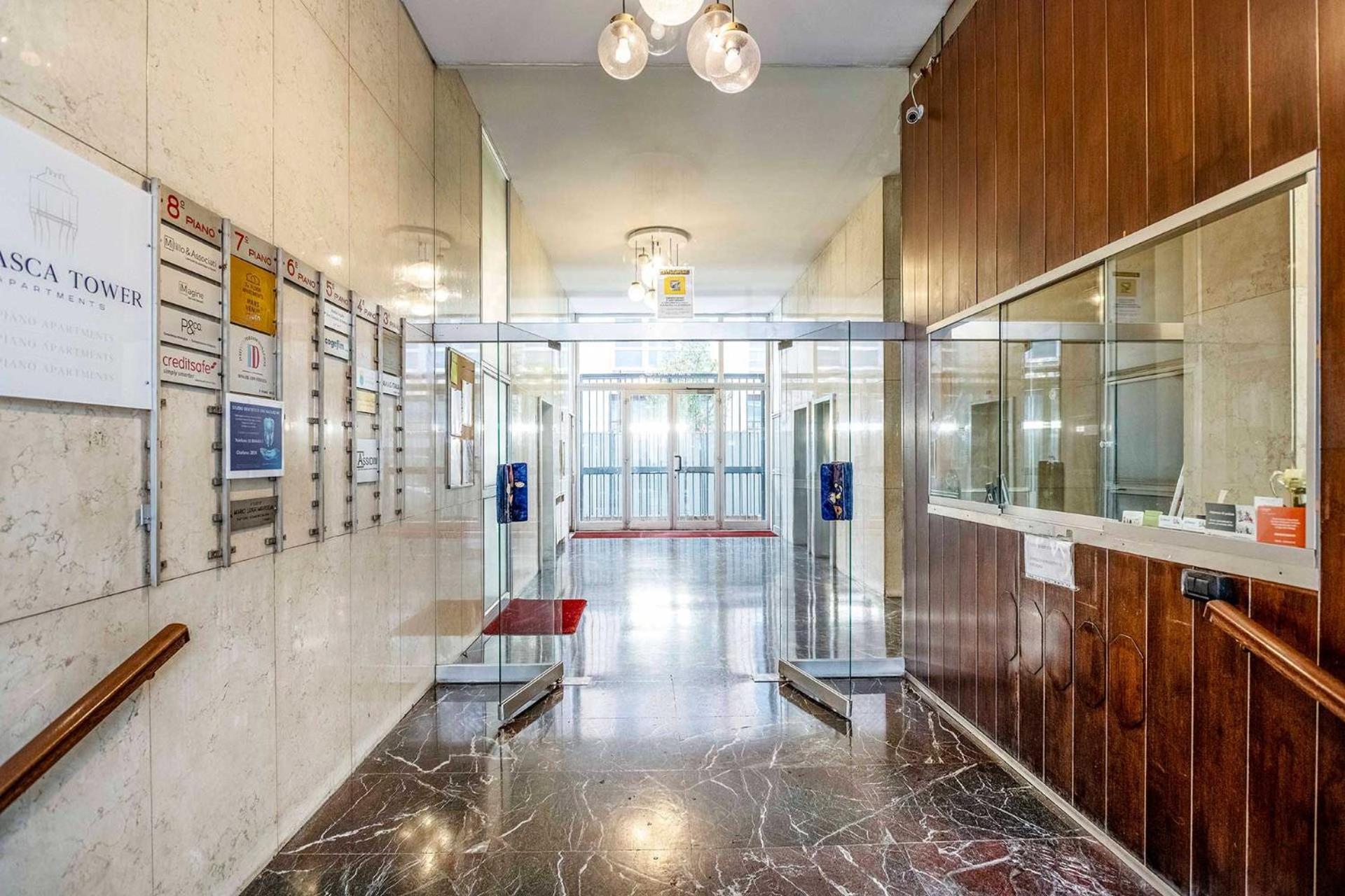 Velasca Tower Apartments Milánó Kültér fotó